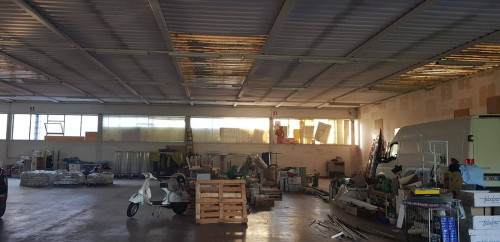 Fondo Artigianale in affitto a Empoli