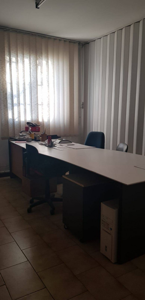 Fondo Artigianale in affitto a Empoli