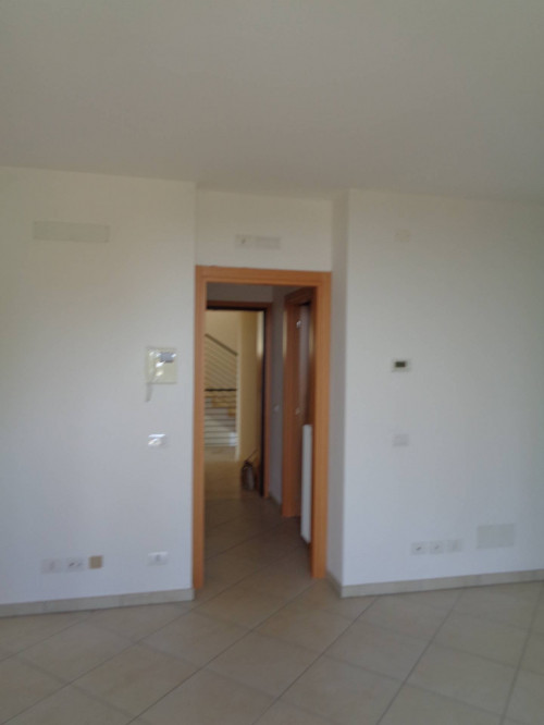 Appartamento in affitto a Roncofreddo