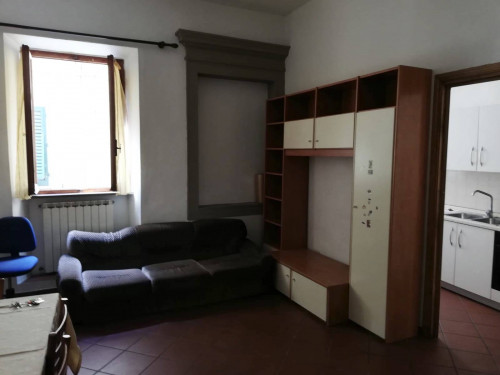 Appartamento in affitto a Montaione