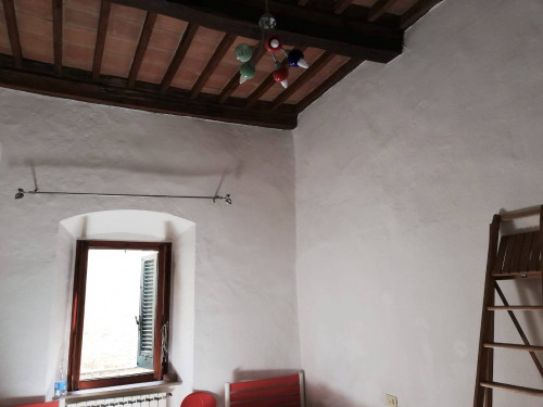 Appartamento in affitto a Montaione