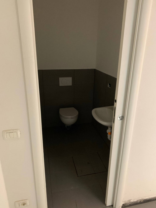 Negozio in affitto a Empoli