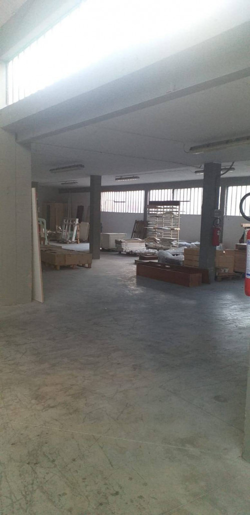 Fondo Artigianale in affitto a Certaldo