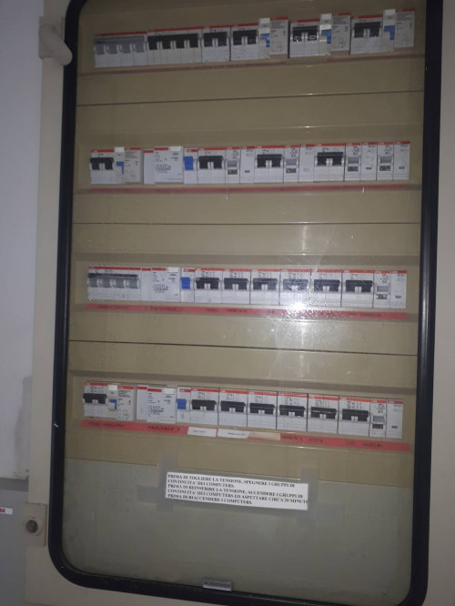 Fondo Artigianale in affitto a Montespertoli