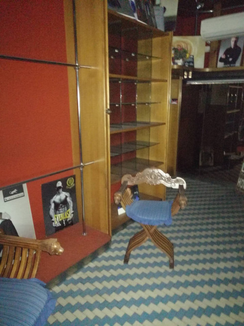 Negozio in affitto a San Miniato