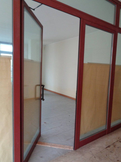 Negozio in affitto a Gambettola