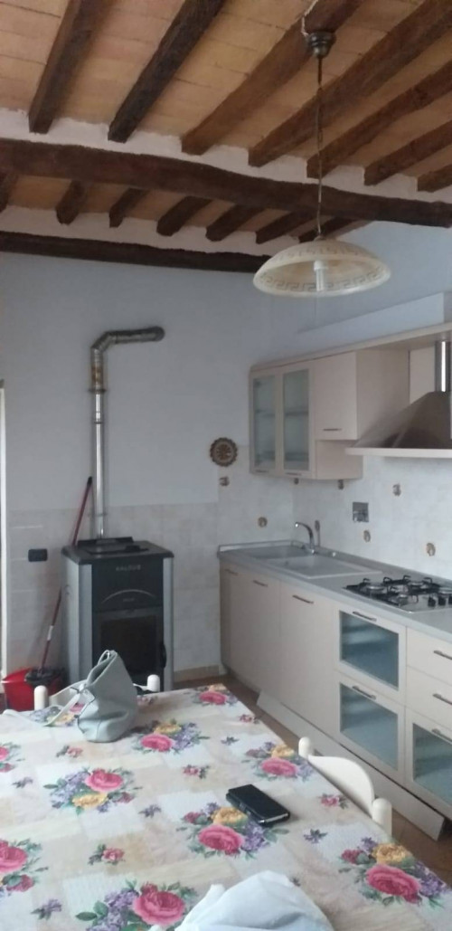 Appartamento in affitto a Gambassi Terme