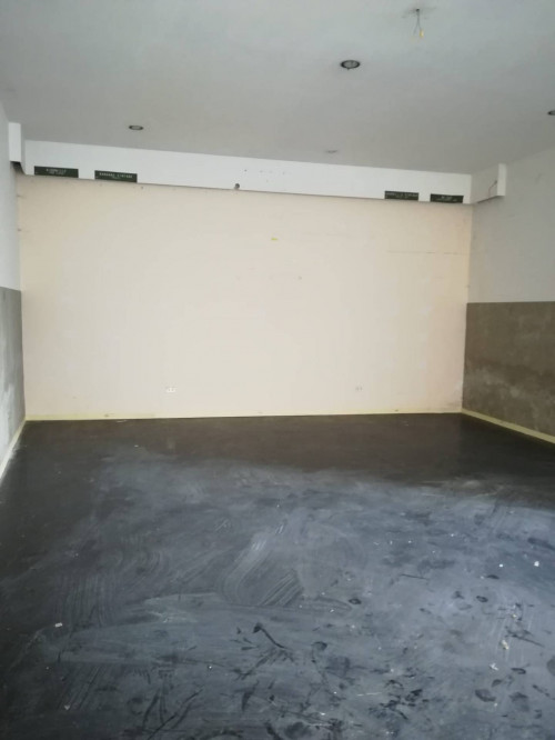 Fondo Commerciale in affitto a Forlì