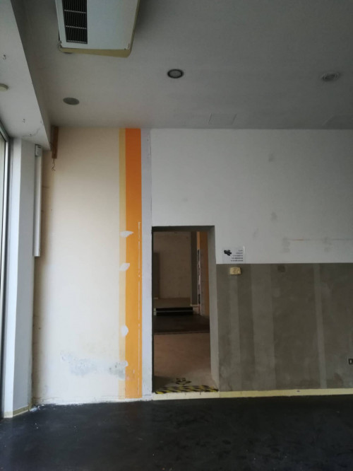 Fondo Commerciale in affitto a Forlì