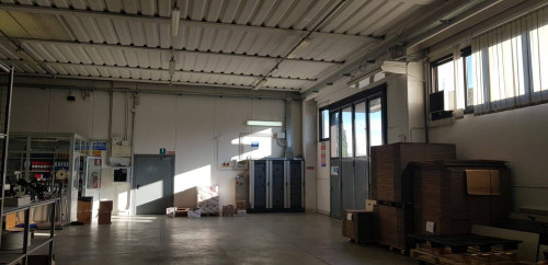Fondo Artigianale in affitto/vendita a San Miniato