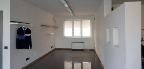 Laboratorio Artigianale in affitto a Empoli