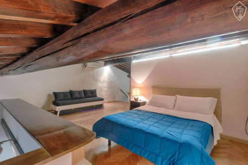 Casa indipendente in affitto a Firenze