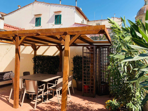 Casa indipendente in affitto a Firenze