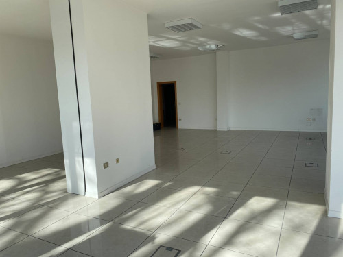 Ufficio in affitto a Cesena