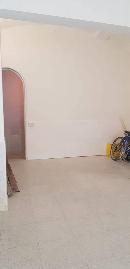 Fondo Commerciale in affitto a Empoli