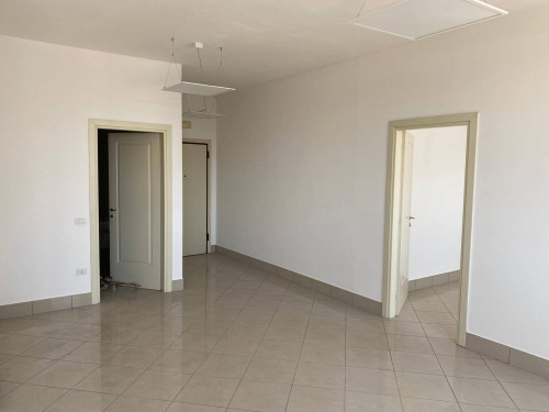 Ufficio in affitto a Cesena