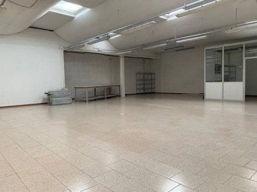 Laboratorio Artigianale in affitto a Empoli