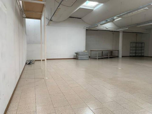 Laboratorio Artigianale in affitto a Empoli