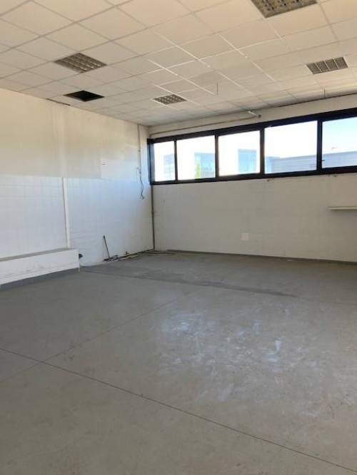 Laboratorio Artigianale in affitto a Cerreto Guidi