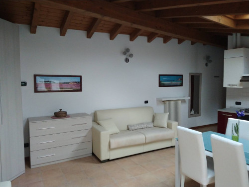 Appartamento in affitto a Luino