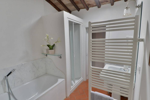 Casa indipendente in affitto a Fiesole