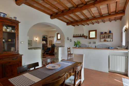 Casa indipendente in affitto a Fiesole