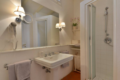 Casa indipendente in affitto a Fiesole