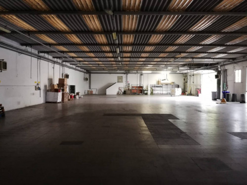 Fondo Artigianale in affitto a Gambassi Terme