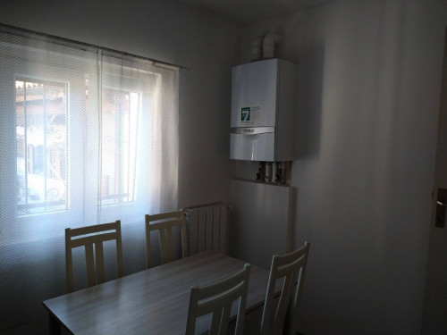 Casa indipendente in affitto a Cremenaga