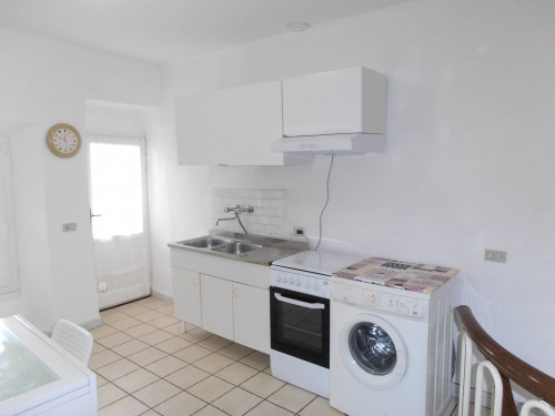 Appartamento in affitto a Montegrino Valtravaglia