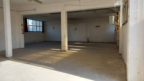 Fondo Artigianale in affitto a Castelfiorentino