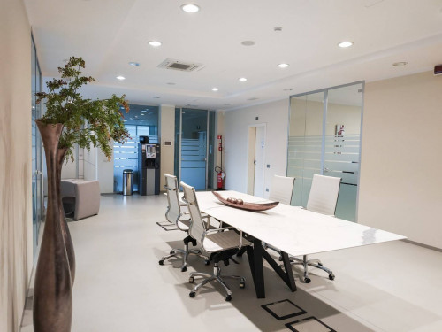 Ufficio in affitto a Cesena