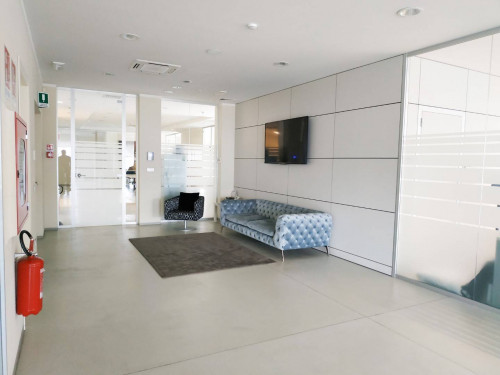 Ufficio in affitto a Cesena