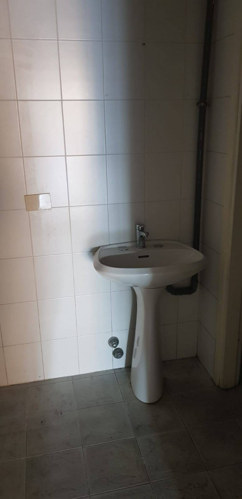 Fondo Artigianale in affitto a Empoli