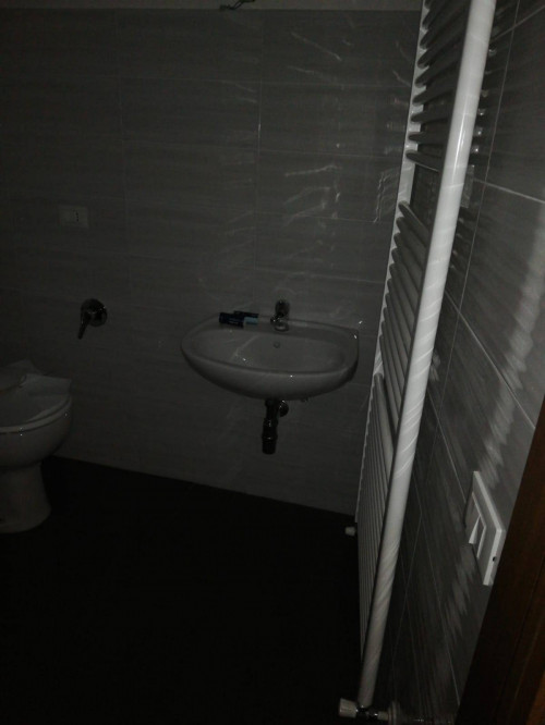 Fondo Artigianale in affitto a Forlì