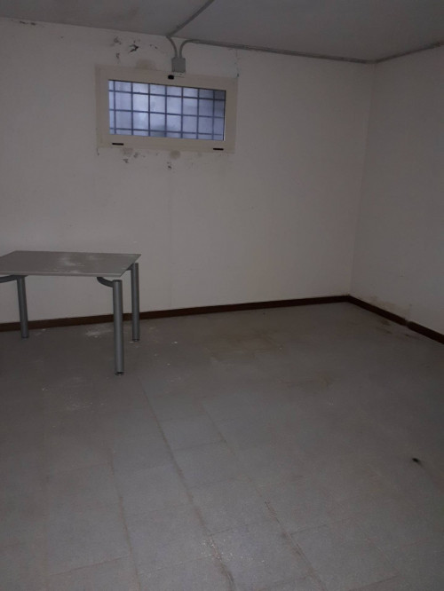 Fondo Commerciale in affitto a San Miniato