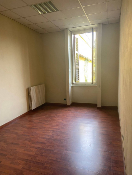 Fondo Commerciale in affitto a Busto Arsizio