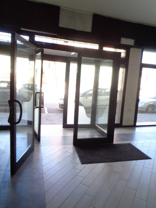 Fondo Commerciale in affitto a Gambettola