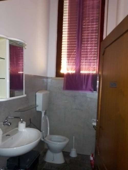 Fondo Commerciale in affitto a Fucecchio