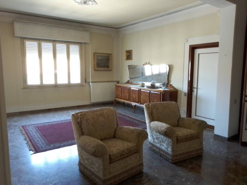 Casa indipendente in vendita a Fucecchio