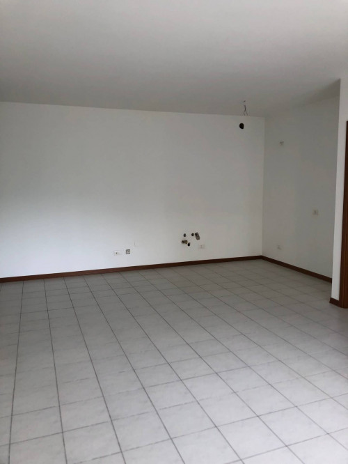 Appartamento in affitto a Luino