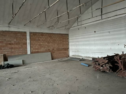 Fondo Artigianale in affitto a Cerreto Guidi