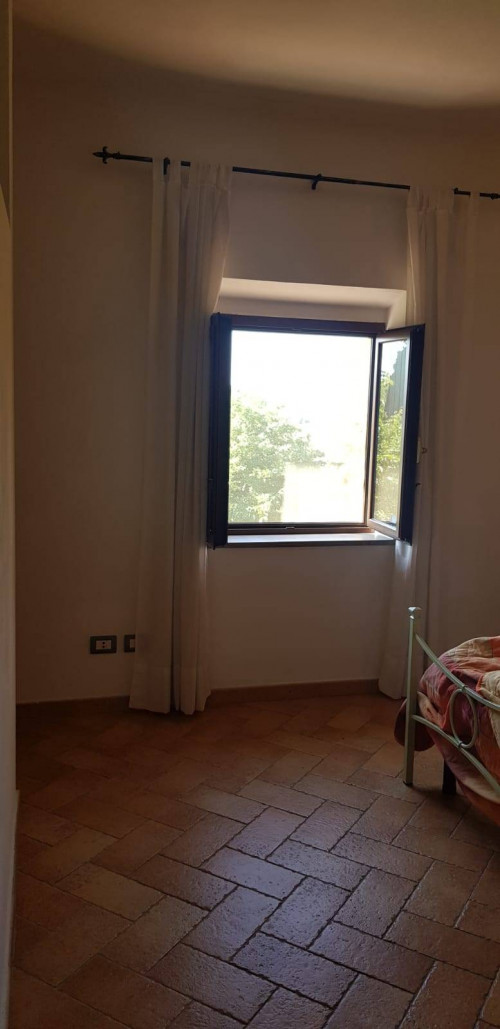 Residence in affitto a Capraia e Limite
