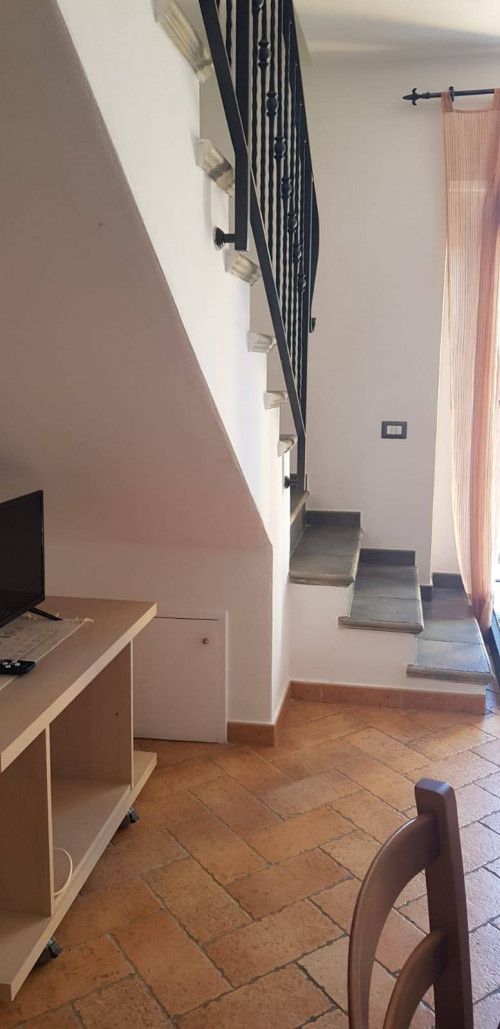 Residence in affitto a Capraia e Limite