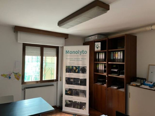 Ufficio in affitto a Vinci