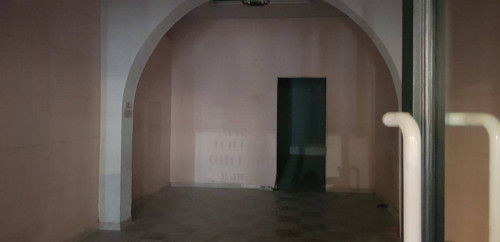 Negozio in affitto a Empoli