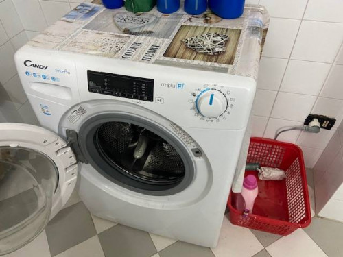 Appartamento in affitto a Capraia e Limite