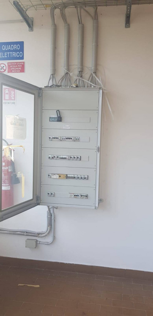 Laboratorio Artigianale in affitto a Cerreto Guidi