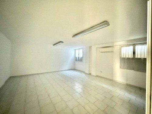 Ufficio in affitto a Empoli