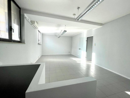 Ufficio in affitto a Empoli